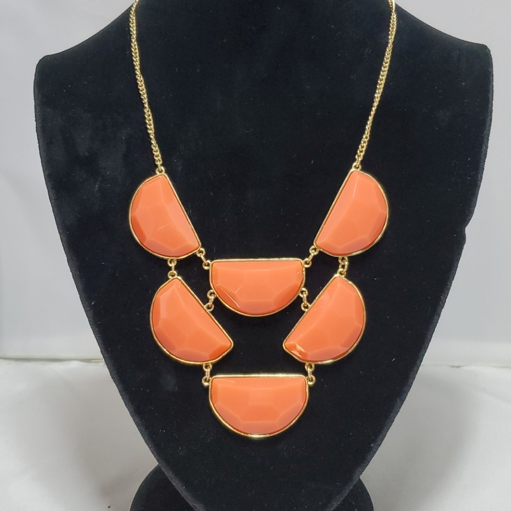 Bijou drive coral gold statement necklace